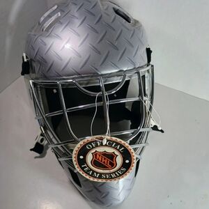 Franklin SX Street Extreme GFM 1000- NHL Team Goalie Mask